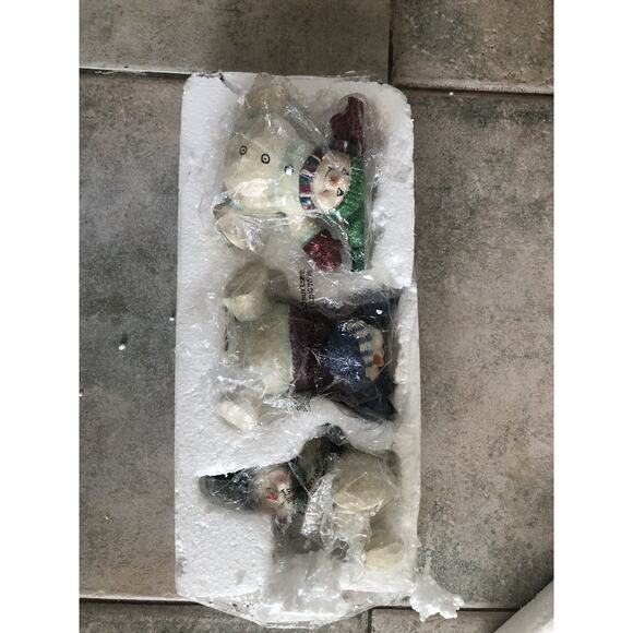 Terry's Village Silly Snowmen Shelf Sitters Christmas Decor Set Of 3 With Box - Picture 3 of 8